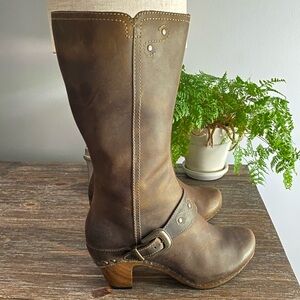 Dansko Rylan Crazy Horse Leather Western Harness Clog Boots 39 US 8.5 - 9 Brown